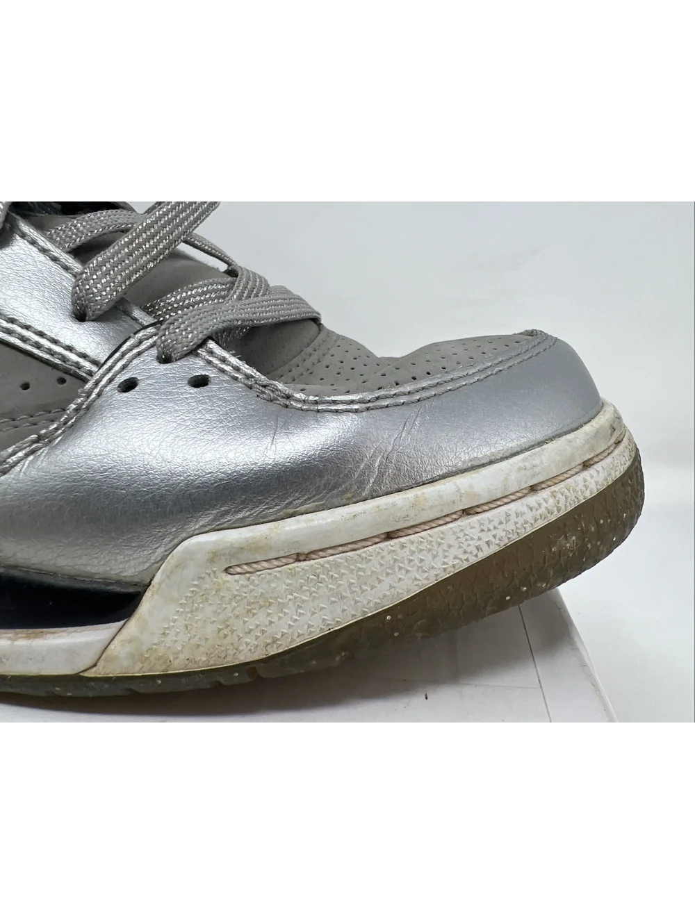 Nike gray silver